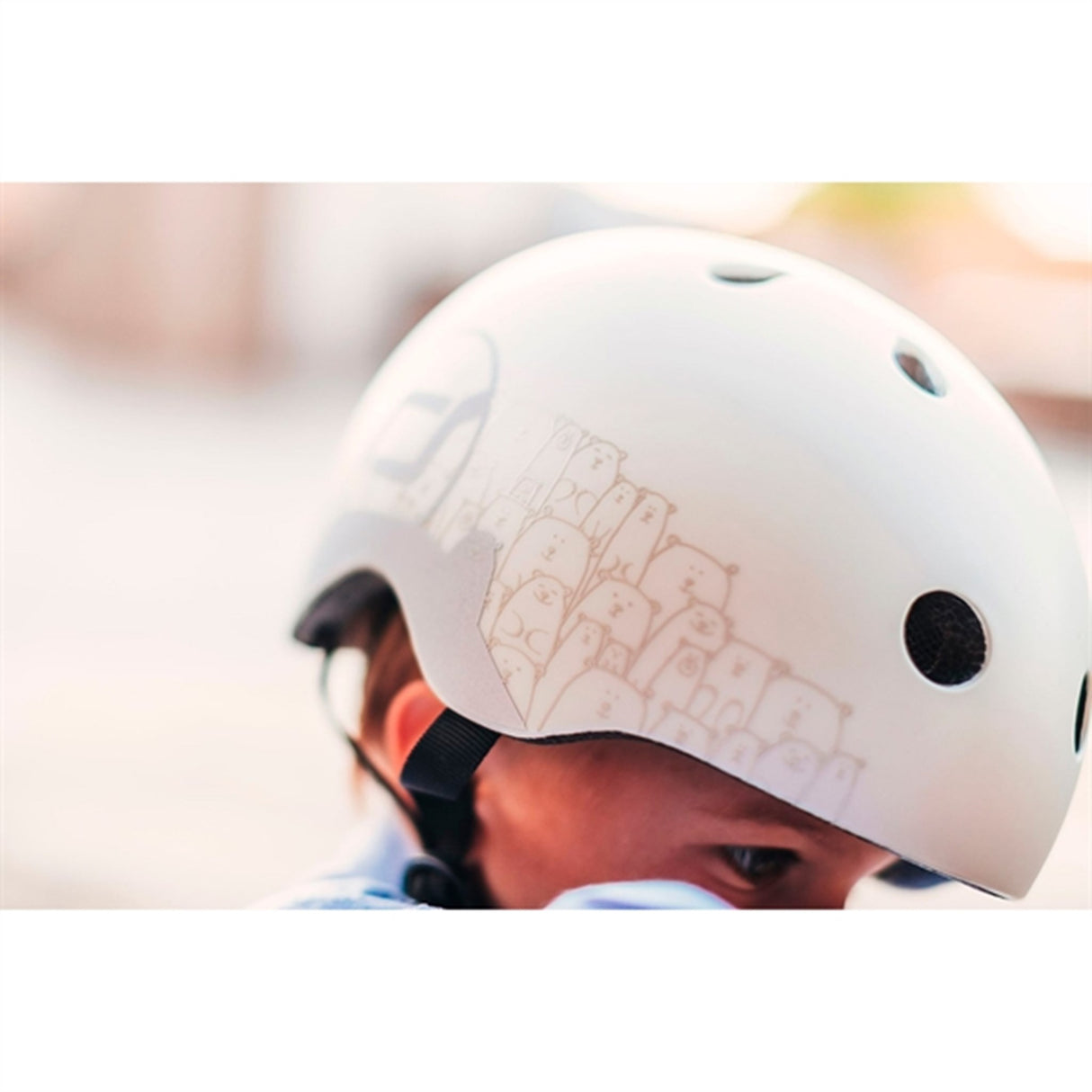 Scoot and Ride Reflective Safety Helmet Ash