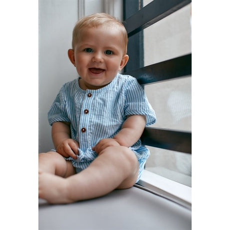 Copenhagen Colors Sky Blue W Cream Stripe Seersucker Romper m. sleeves 2