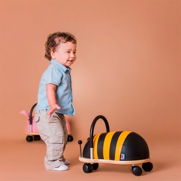 Wheely Bug Bee Small 2